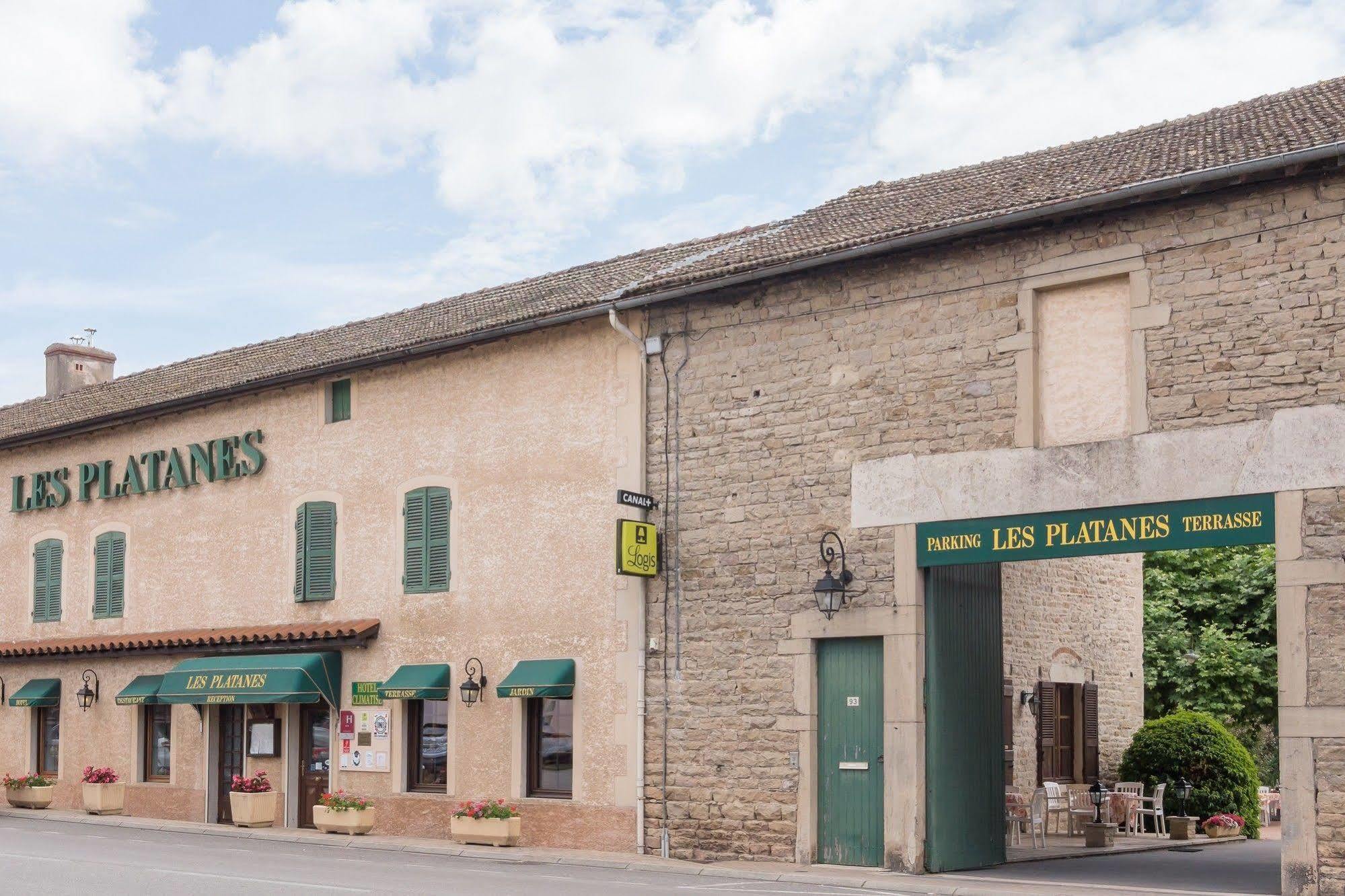 Logis Hotel Les Platanes Reyssouze エクステリア 写真
