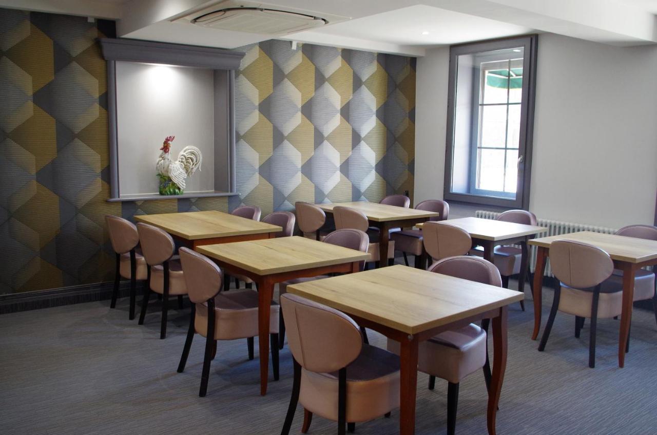 Logis Hotel Les Platanes Reyssouze エクステリア 写真